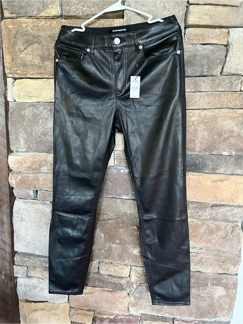 Express Black Faux Leather Pants Women’s Size 6R NWT
